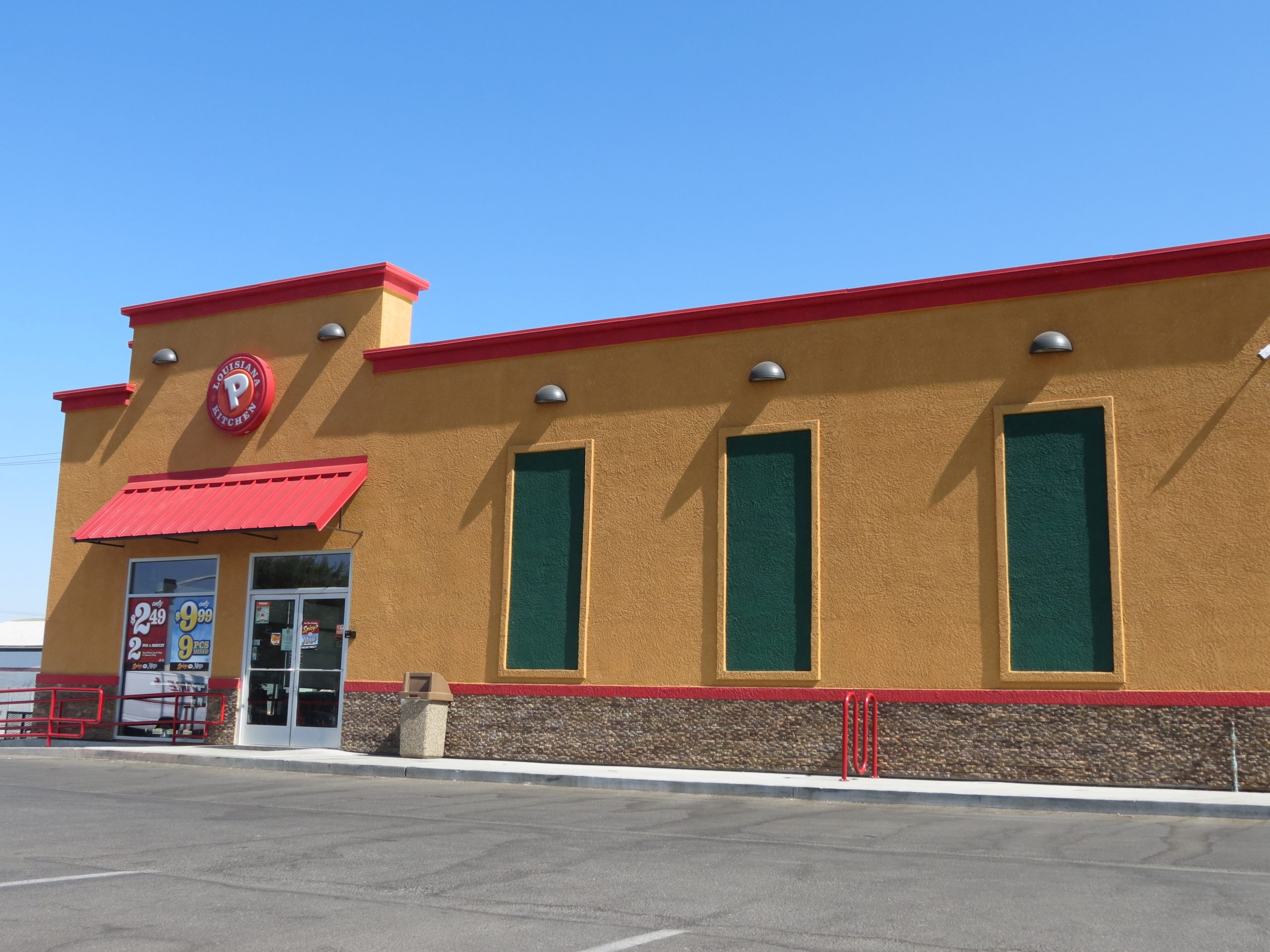 commercial exterior cleaning services