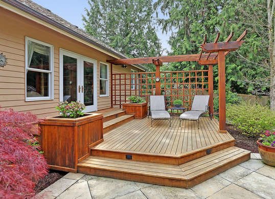 deck and fence cleaning
